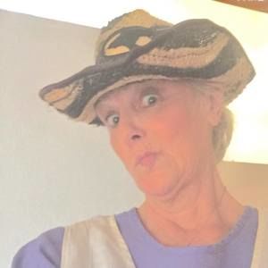 Meet your Posher, Betsy